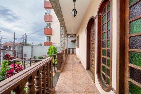 Casa à venda com 360m², 4 quartos e 5 vagasFACHADA