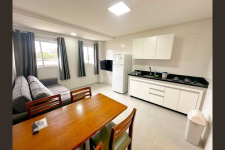 Apartamento para alugar com 60m², 2 quartos e 1 vagaSala