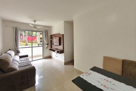 Sala de apartamento à venda com 2 quartos, 57m² em Parque das Camelias, Campinas