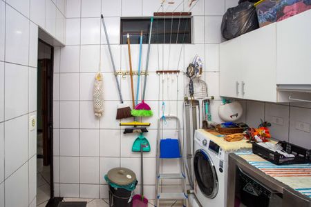 Casa à venda com 178m², 3 quartos e 3 vagasÁrea de Serviço