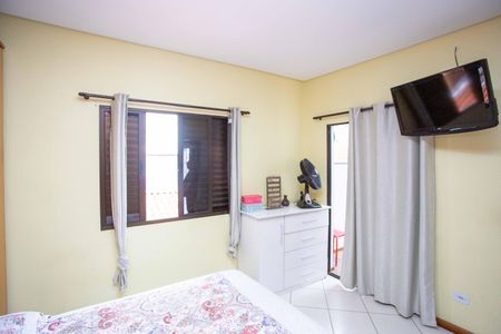 Casa à venda com 178m², 3 quartos e 3 vagasQuarto Suíte