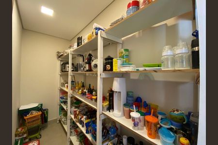 Casa de condomínio à venda com 576m², 6 quartos e 6 vagas