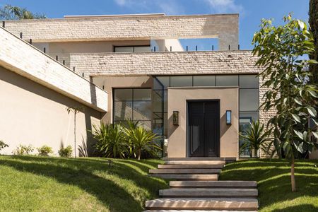 Casa de condomínio à venda com 576m², 6 quartos e 6 vagas