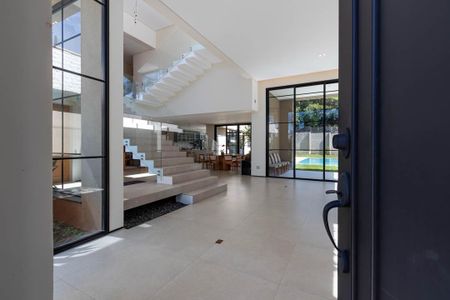 Casa de condomínio à venda com 576m², 6 quartos e 6 vagas