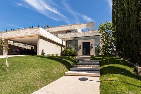 Casa de condomínio à venda com 576m², 6 quartos e 6 vagas