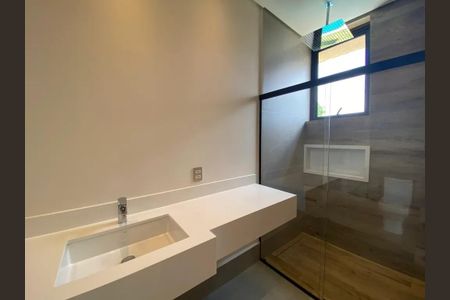 Casa de condomínio à venda com 576m², 6 quartos e 6 vagas