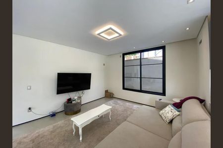 Casa de condomínio à venda com 576m², 6 quartos e 6 vagas