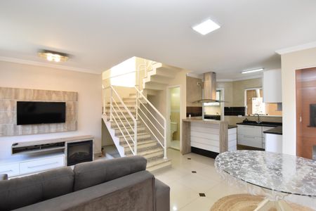 Casa de condomínio para alugar com 148m², 3 quartos e 2 vagasSala