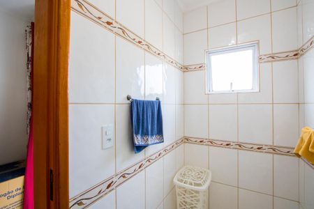 Casa à venda com 142m², 3 quartos e 2 vagasBanheiro do quarto 1