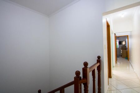 Casa à venda com 142m², 3 quartos e 2 vagasCorredor superior