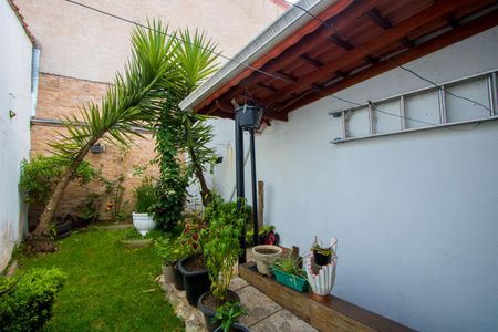 Casa à venda com 142m², 3 quartos e 2 vagasJardim/Quintal