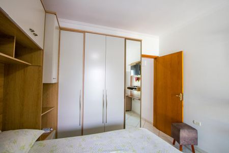 Quarto 1 - Suíte de casa à venda com 3 quartos, 142m² em Vila Pires, Santo André