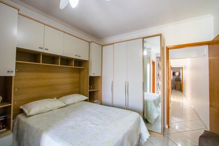 Casa à venda com 142m², 3 quartos e 2 vagasQuarto 1 - Suíte