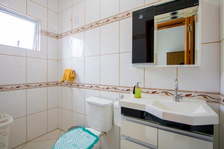 Casa à venda com 142m², 3 quartos e 2 vagasBanheiro do quarto 1