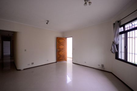 Casa à venda com 184m², 3 quartos e 3 vagasSala 