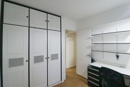 Apartamento para alugar com 81m², 3 quartos e 1 vagaQuarto 2