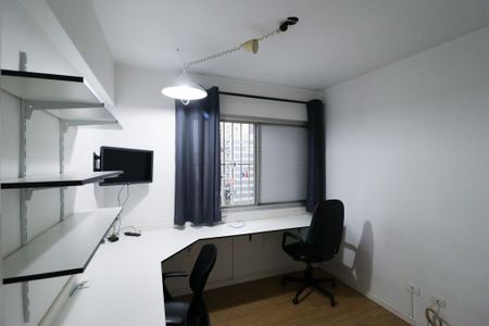 Apartamento para alugar com 81m², 3 quartos e 1 vagaQuarto 2