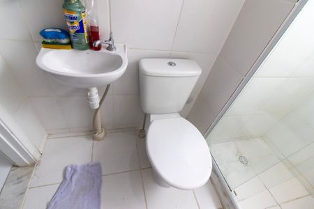 Apartamento para alugar com 48m², 2 quartos e 1 vaga Apartamento para alugar com 48m², 2 quartos e 1 vagaBanheiro