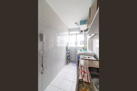 Apartamento para alugar com 48m², 2 quartos e 1 vaga Apartamento para alugar com 48m², 2 quartos e 1 vagaCozinha e Área de Serviço