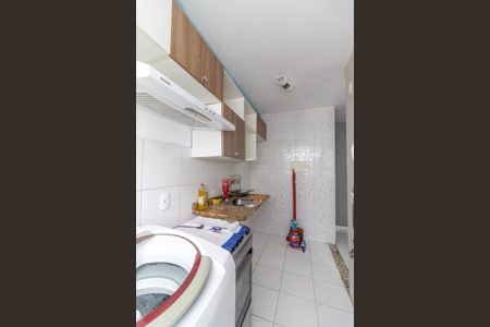 Apartamento para alugar com 48m², 2 quartos e 1 vaga Apartamento para alugar com 48m², 2 quartos e 1 vagaCozinha e Área de Serviço