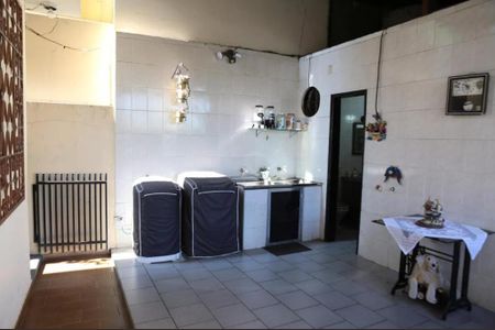 Foto 09 de casa à venda com 4 quartos, 300m² em Vera Cruz, Contagem