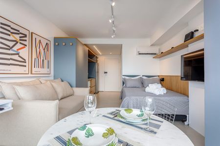 Apartamento para alugar com 28m², 1 quarto e sem vaga Apartamento para alugar com 28m², 1 quarto e sem vagaSala - Quarto