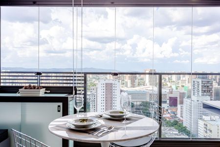 Apartamento para alugar com 28m², 1 quarto e sem vaga Apartamento para alugar com 28m², 1 quarto e sem vagaVaranda