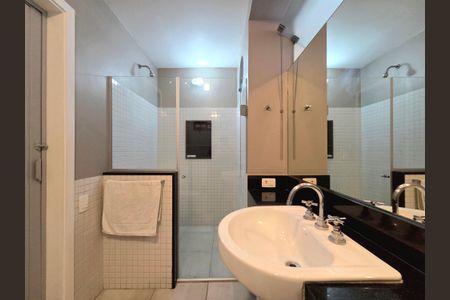 Apartamento à venda com 58m², 1 quarto e sem vaga Apartamento à venda com 58m², 1 quarto e sem vagaBanheiro