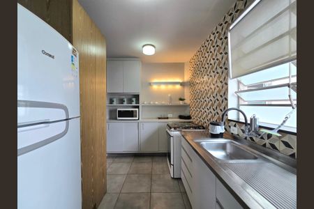 Apartamento à venda com 58m², 1 quarto e sem vaga Apartamento à venda com 58m², 1 quarto e sem vagaCozinha