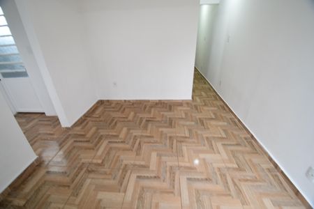 Sala de casa para alugar com 2 quartos, 70m² em Vila Miguel Vicente Cury, Campinas
