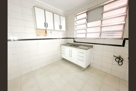 Apartamento à venda com 73m², 2 quartos e 1 vaga Apartamento à venda com 73m², 2 quartos e 1 vagaCozinha e Área de Serviço