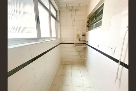 Apartamento à venda com 73m², 2 quartos e 1 vaga Apartamento à venda com 73m², 2 quartos e 1 vagaCozinha e Área de Serviço