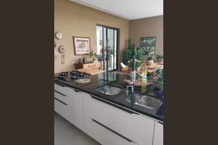 Casa de condomínio à venda com 479m², 4 quartos e 3 vagasFoto 25