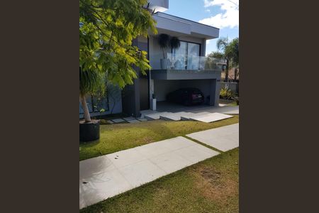 Casa de condomínio à venda com 479m², 4 quartos e 3 vagasFoto 18