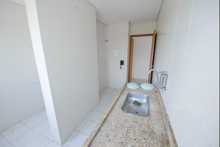 Apartamento para alugar com 80m², 2 quartos e 1 vaga Apartamento para alugar com 80m², 2 quartos e 1 vagaCozinha