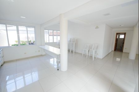 Apartamento para alugar com 80m², 2 quartos e 1 vaga Apartamento para alugar com 80m², 2 quartos e 1 vagaÁrea comum - Salão de festas
