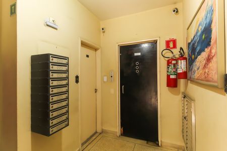 Apartamento para alugar com 97m², 2 quartos e 1 vagaHall