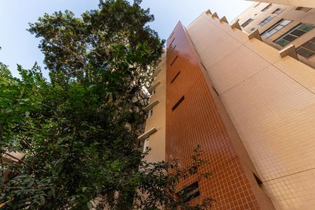 Studio para alugar com 27m², 1 quarto e sem vaga Studio para alugar com 27m², 1 quarto e sem vagaFachada