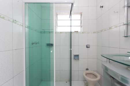 Casa para alugar com 85m², 2 quartos e 2 vagas Casa para alugar com 85m², 2 quartos e 2 vagasBanheiro