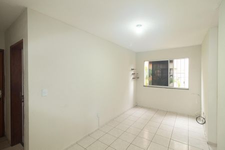Sala de apartamento para alugar com 2 quartos, 51m² em Cosmos, Rio de Janeiro