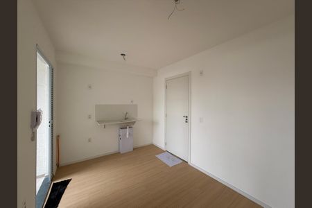 Apartamento para alugar com 29m², 2 quartos e sem vaga Apartamento para alugar com 29m², 2 quartos e sem vagaSala