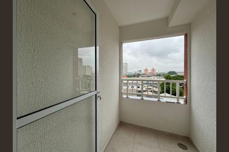 Apartamento para alugar com 29m², 2 quartos e sem vaga Apartamento para alugar com 29m², 2 quartos e sem vagaSacada