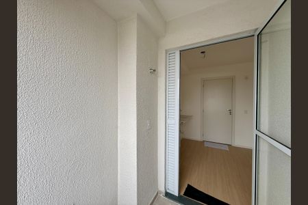 Apartamento para alugar com 29m², 2 quartos e sem vaga Apartamento para alugar com 29m², 2 quartos e sem vagaSacada