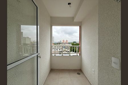 Apartamento para alugar com 29m², 2 quartos e sem vaga Apartamento para alugar com 29m², 2 quartos e sem vagaSacada