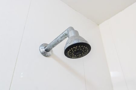 Apartamento à venda com 76m², 2 quartos e 1 vaga Apartamento à venda com 76m², 2 quartos e 1 vagaBanheiro Social