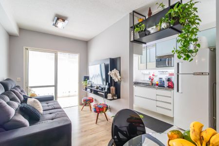 Apartamento à venda com 76m², 2 quartos e 1 vaga Apartamento à venda com 76m², 2 quartos e 1 vagaSala