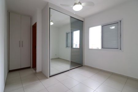 Suíte 1 de casa de condomínio para alugar com 2 quartos, 55m² em Penha de França, São Paulo