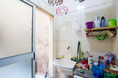 Apartamento à venda com 120m², 3 quartos e 2 vagas Apartamento à venda com 120m², 3 quartos e 2 vagasÁrea de serviço