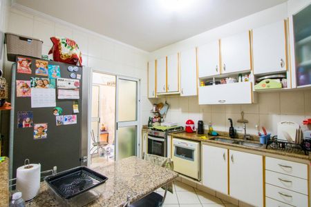 Apartamento à venda com 120m², 3 quartos e 2 vagas Apartamento à venda com 120m², 3 quartos e 2 vagasCozinha