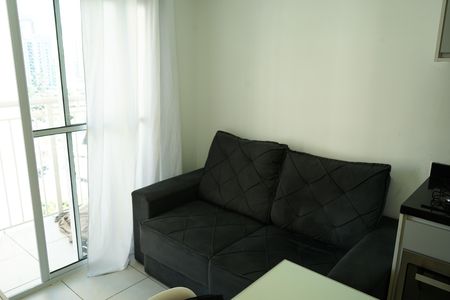 Sala de apartamento para alugar com 1 quarto, 30m² em Guaiauna, São Paulo